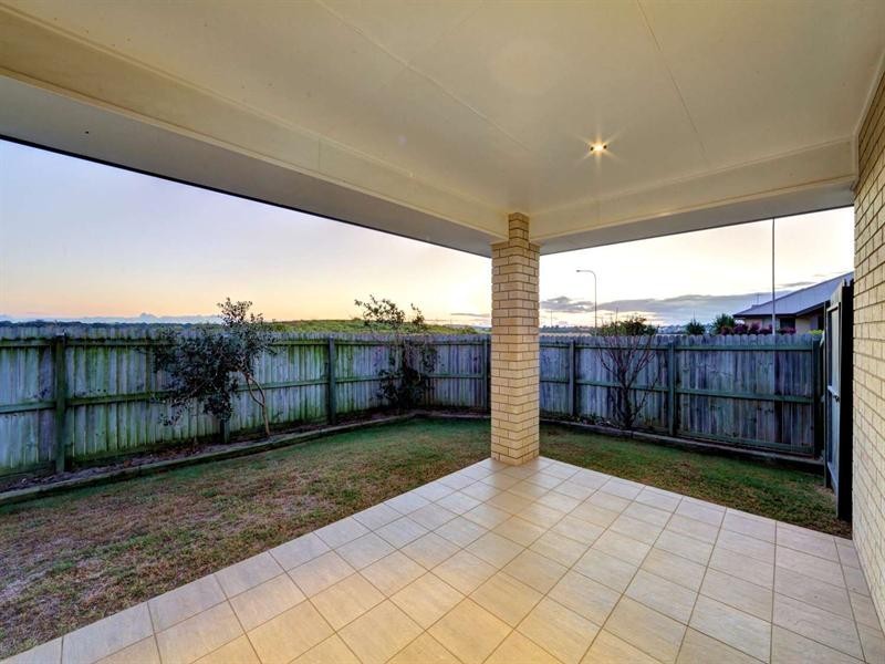 2/22 Scherer Boulevard, Kepnock QLD 4670