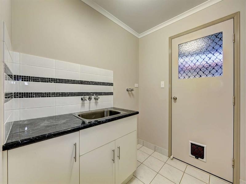 2/22 Scherer Boulevard, Kepnock QLD 4670