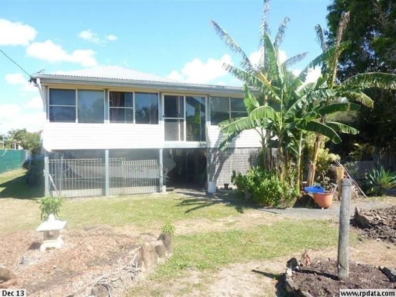 32 Aldridge Street, Burnett Heads QLD 4670