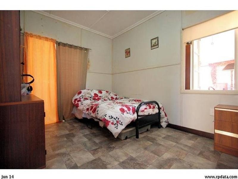 32 Aldridge Street, Burnett Heads QLD 4670