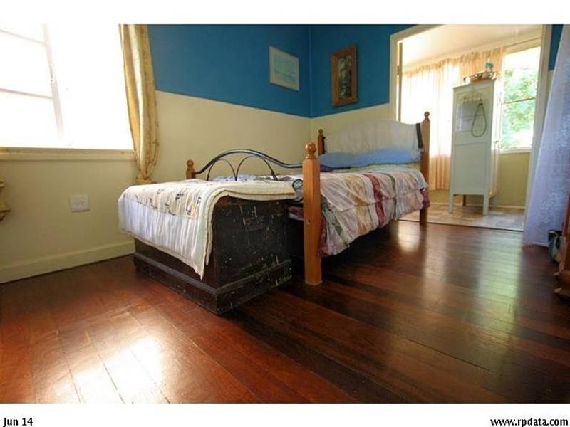 32 Aldridge Street, Burnett Heads QLD 4670