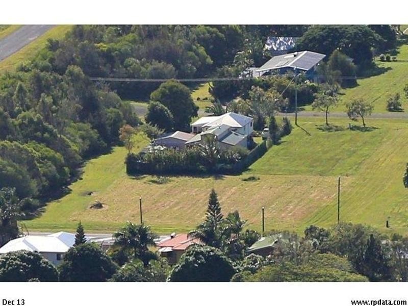 32 Aldridge Street, Burnett Heads QLD 4670