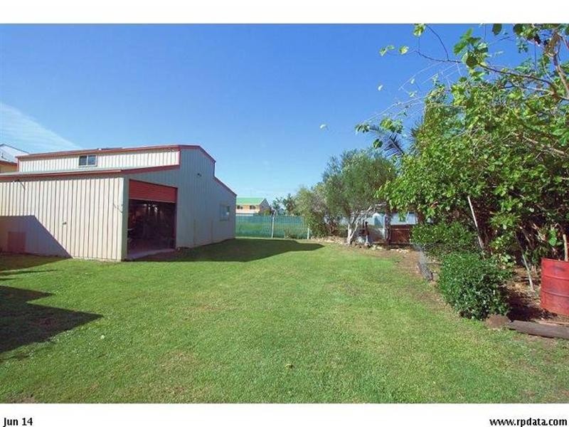 32 Aldridge Street, Burnett Heads QLD 4670
