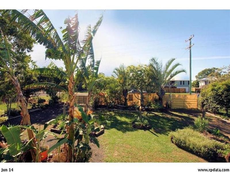 32 Aldridge Street, Burnett Heads QLD 4670