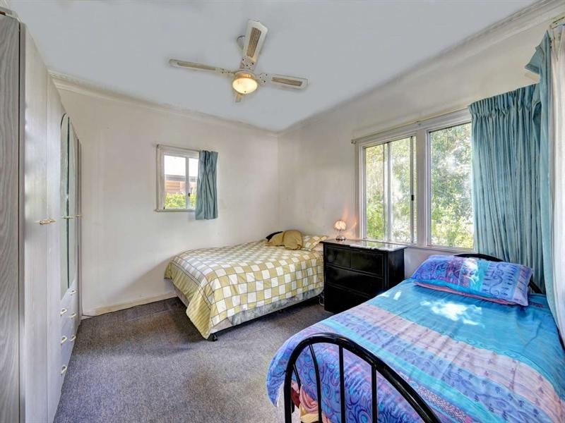 48 Hurst Street, Walkervale QLD 4670