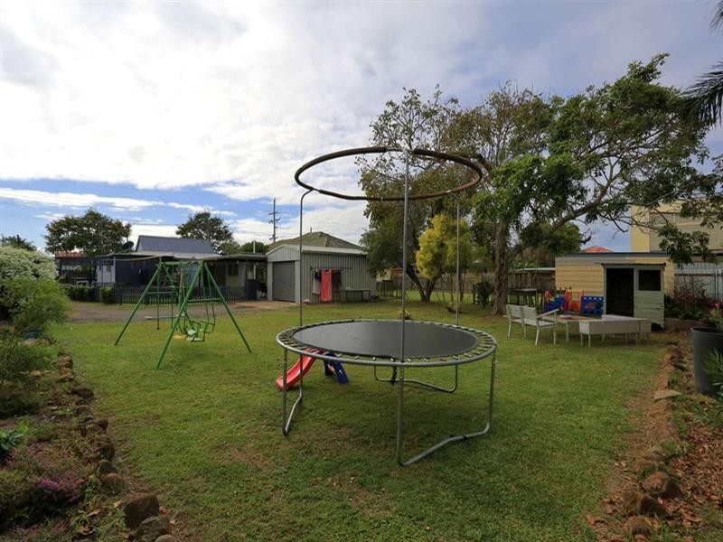 21 Grimwood Street, Bundaberg West QLD 4670