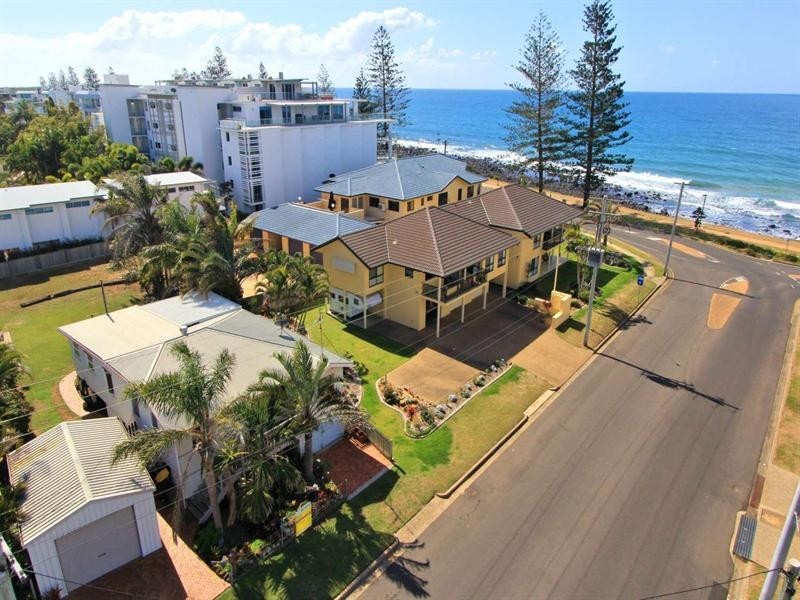 2 Whalley Street, Bargara QLD 4670