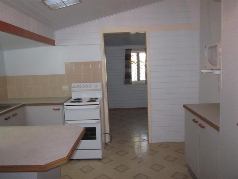 2 Whalley Street, Bargara QLD 4670