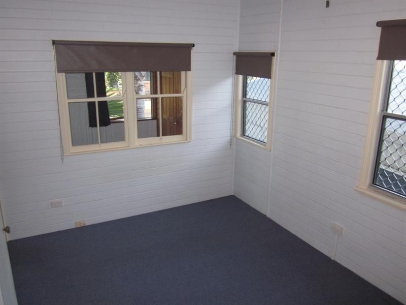 2 Whalley Street, Bargara QLD 4670