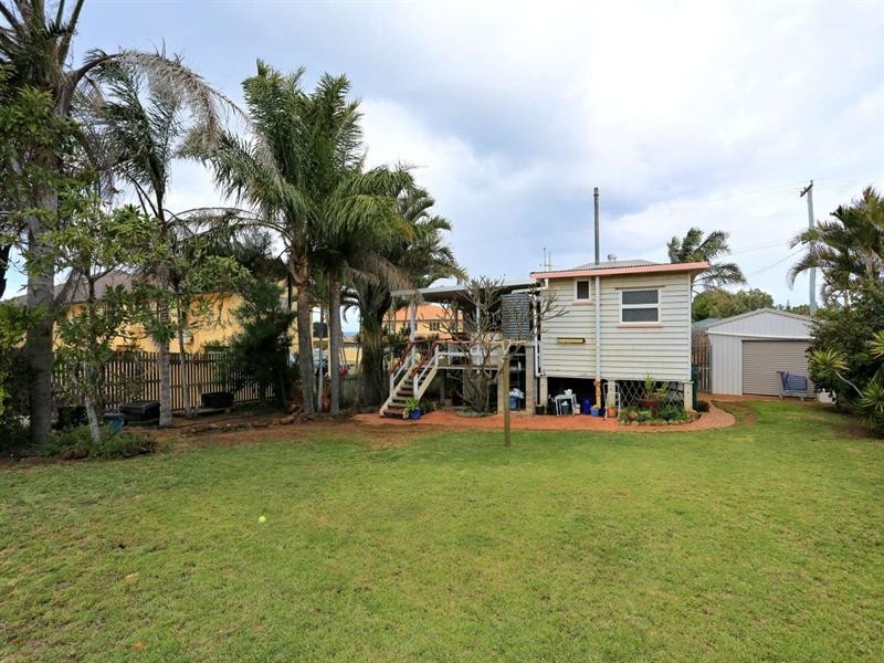 2 Whalley Street, Bargara QLD 4670