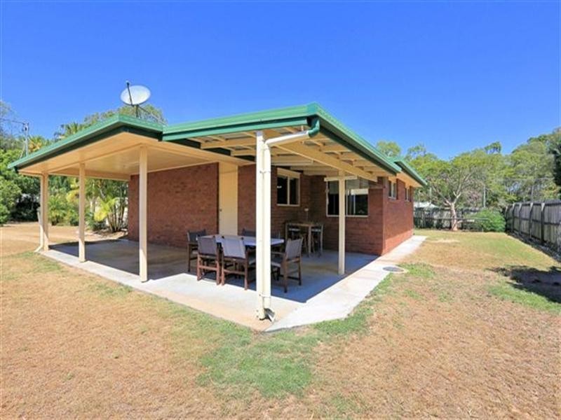 12 Lagoon Drive, Moore Park Beach QLD 4670