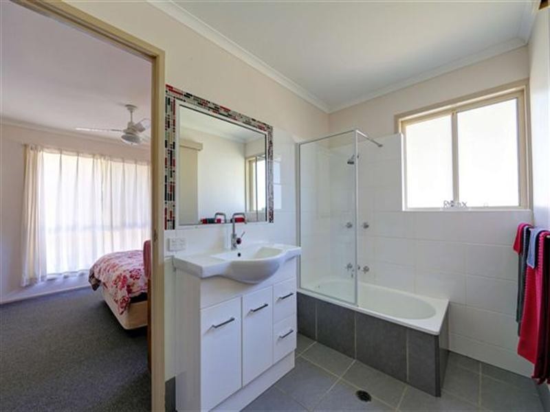 12 Lagoon Drive, Moore Park Beach QLD 4670