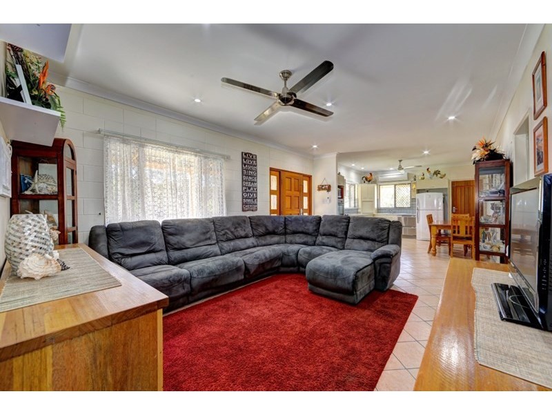 44 Martins Road, Gooburrum QLD 4670