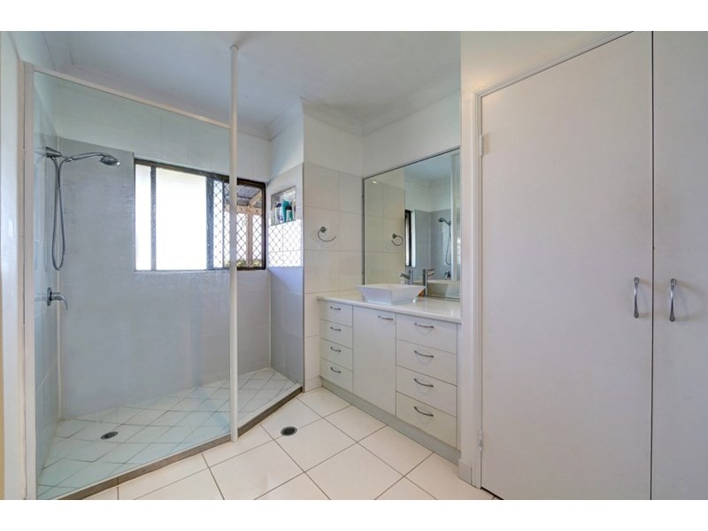 44 Martins Road, Gooburrum QLD 4670