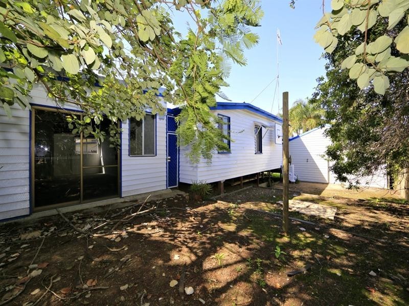 65 Steuart Street, Bundaberg North QLD 4670