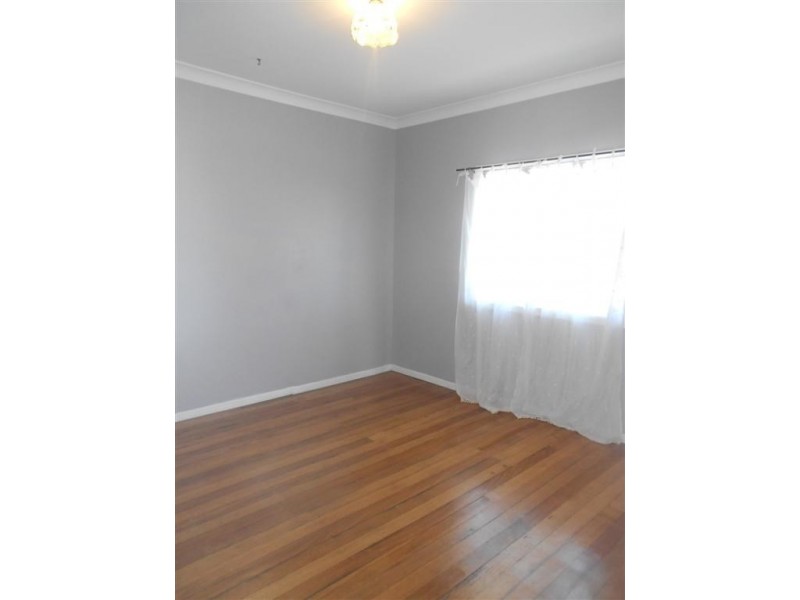 28 Normanby Street, Avondale QLD 4670