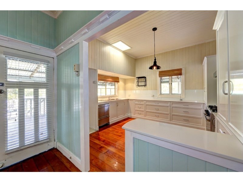 98 Marshall Avenue, Maroondan QLD 4671