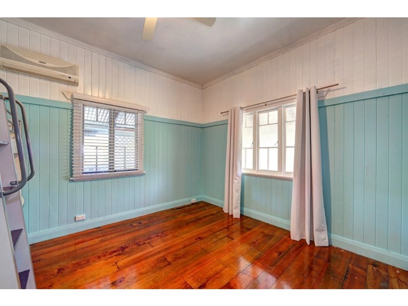 98 Marshall Avenue, Maroondan QLD 4671