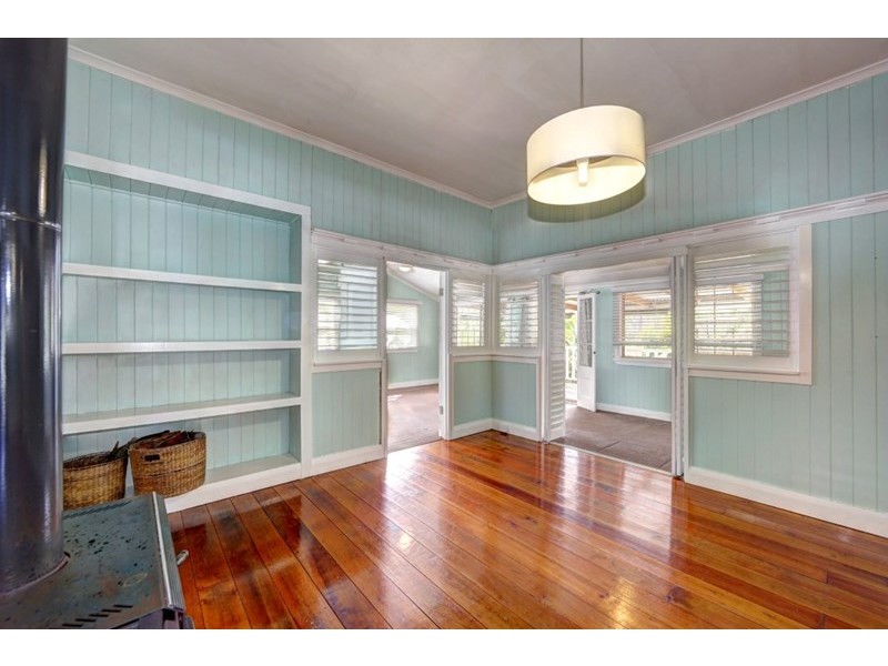 98 Marshall Avenue, Maroondan QLD 4671