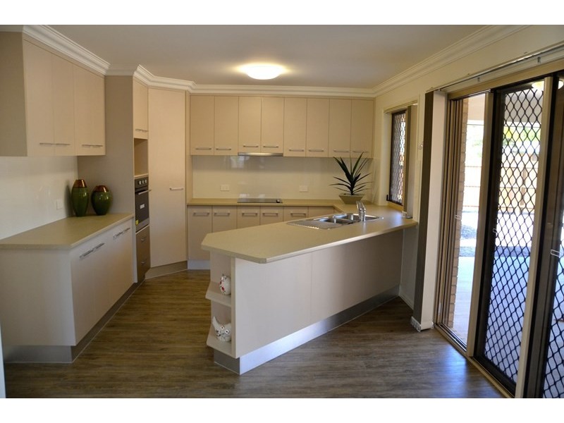 12 Logan Road, Innes Park QLD 4670