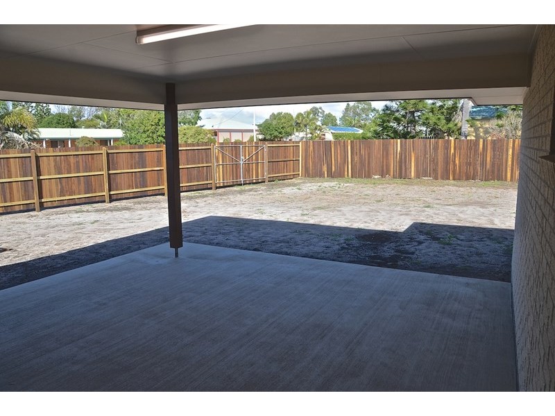 12 Logan Road, Innes Park QLD 4670