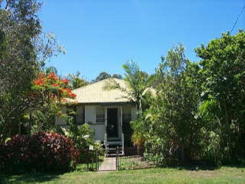 6 Clarke Street, Bargara QLD 4670