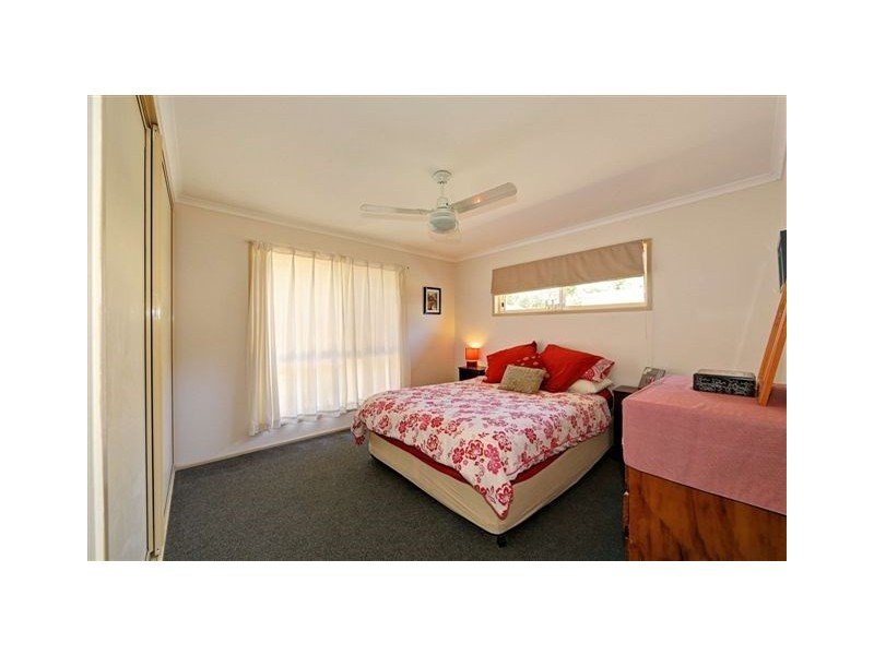 12 Lagoon Drive, Moore Park Beach QLD 4670