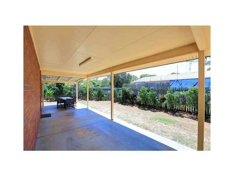 12 Lagoon Drive, Moore Park Beach QLD 4670
