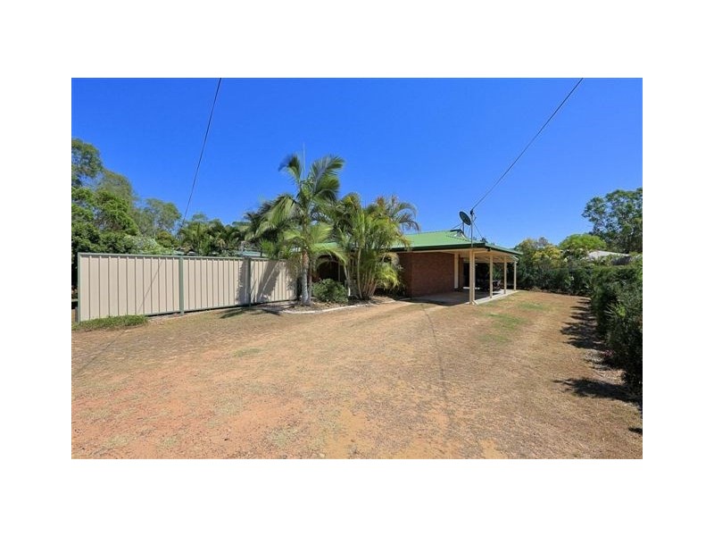 12 Lagoon Drive, Moore Park Beach QLD 4670