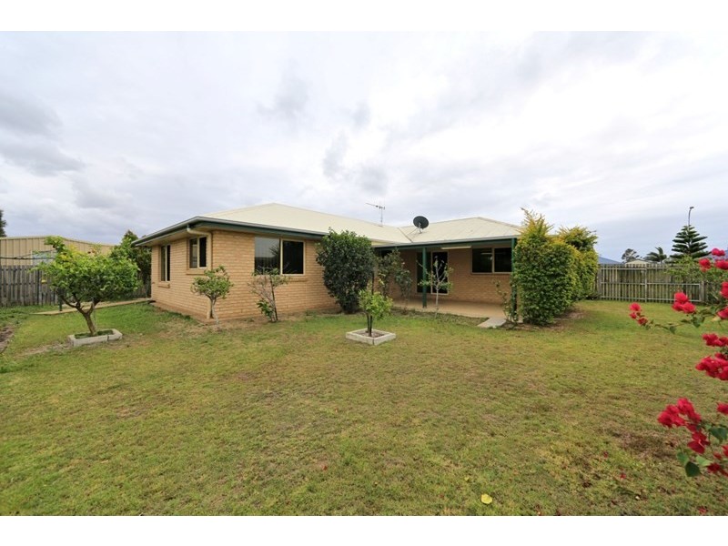 8 Grohn Street, Bundaberg North QLD 4670