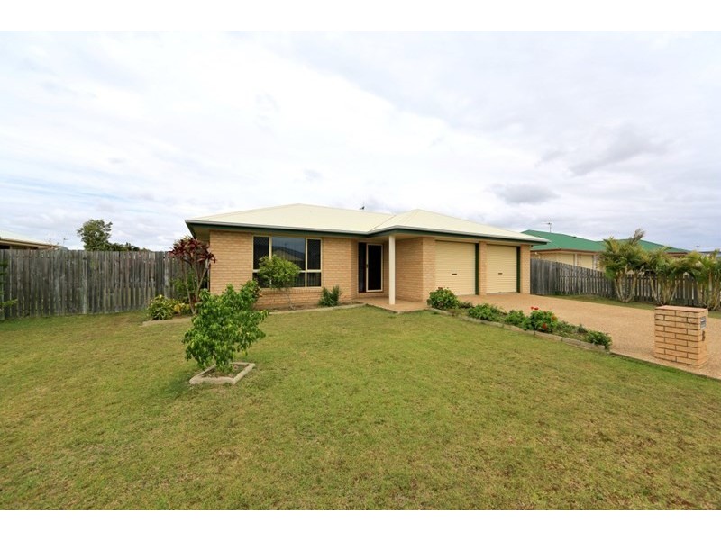 8 Grohn Street, Bundaberg North QLD 4670