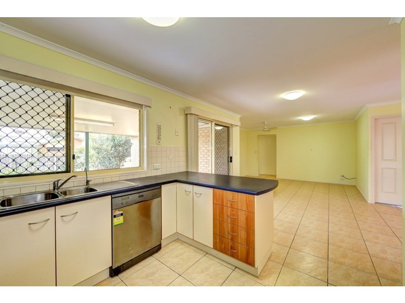 8 Grohn Street, Bundaberg North QLD 4670