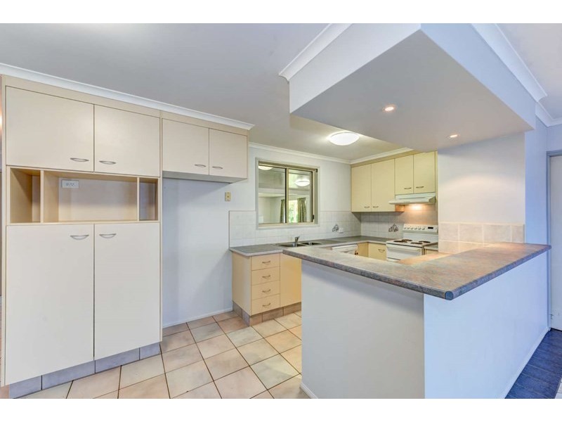 3 Metcalfe Court, Kalkie QLD 4670