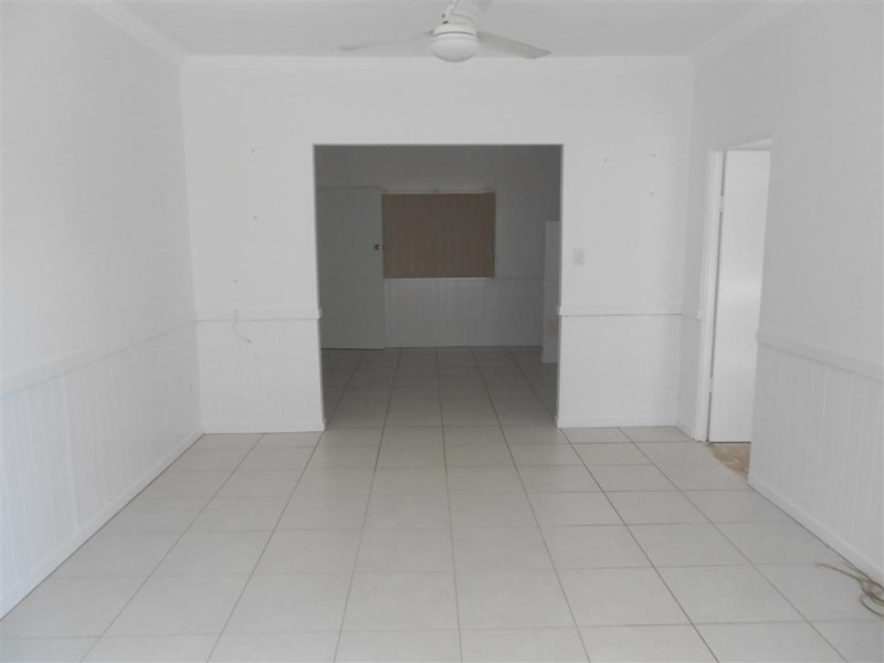 3 Waterview Road, Bundaberg North QLD 4670