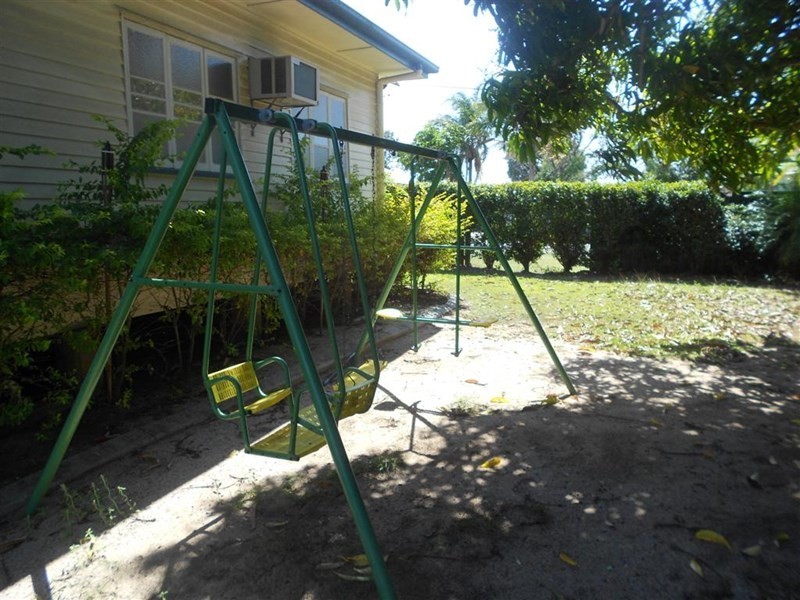3 Waterview Road, Bundaberg North QLD 4670