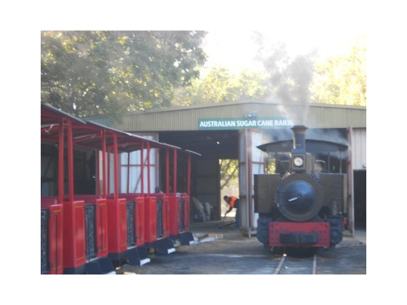 3 Waterview Road, Bundaberg North QLD 4670