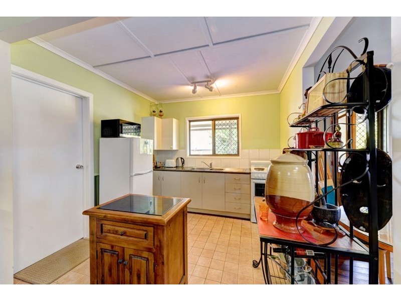 3/8 Perry Street, Bundaberg North QLD 4670