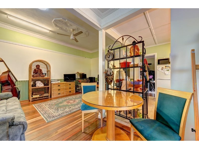 3/8 Perry Street, Bundaberg North QLD 4670