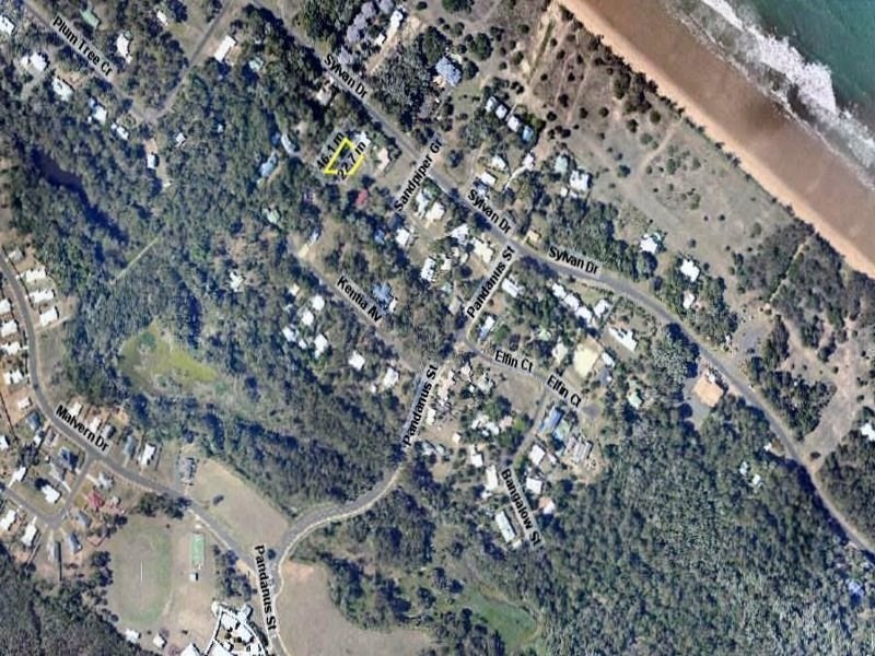 4 Sandpiper Grove, Moore Park Beach QLD 4670