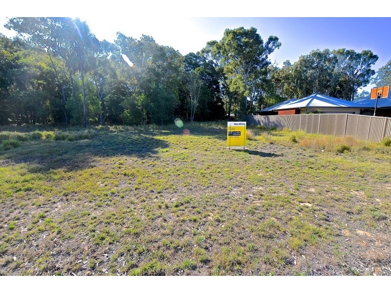 4 Sandpiper Grove, Moore Park Beach QLD 4670