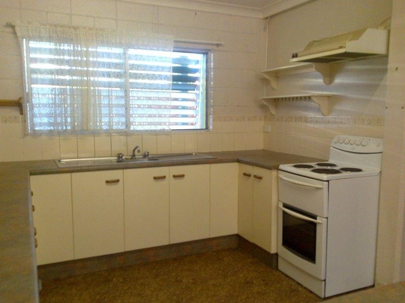 9 Buss Street, Bundaberg South QLD 4670