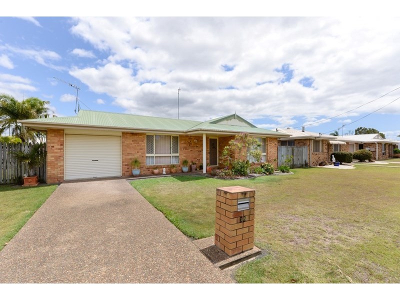 15 Jefferis Street, Bundaberg North QLD 4670