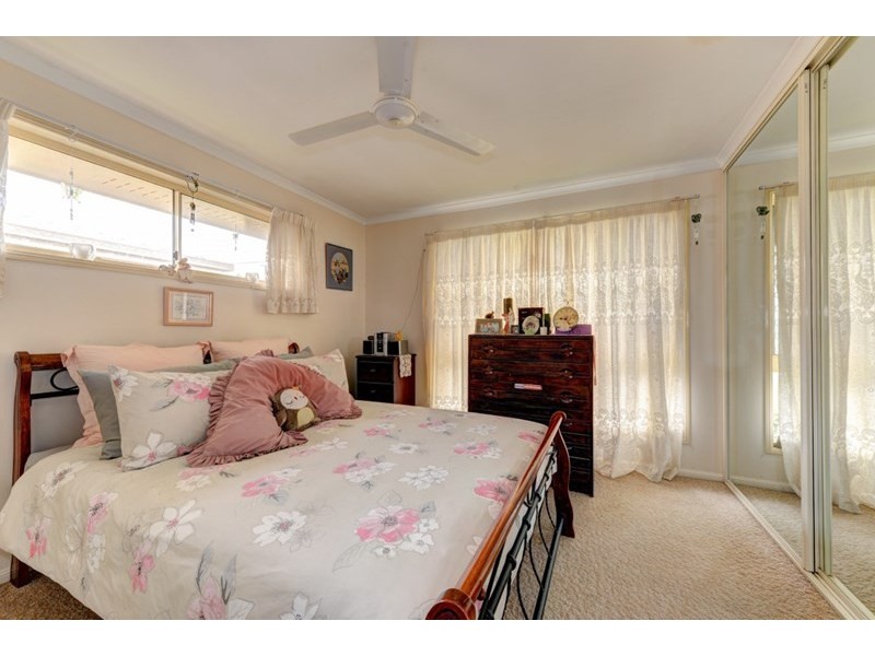 15 Jefferis Street, Bundaberg North QLD 4670