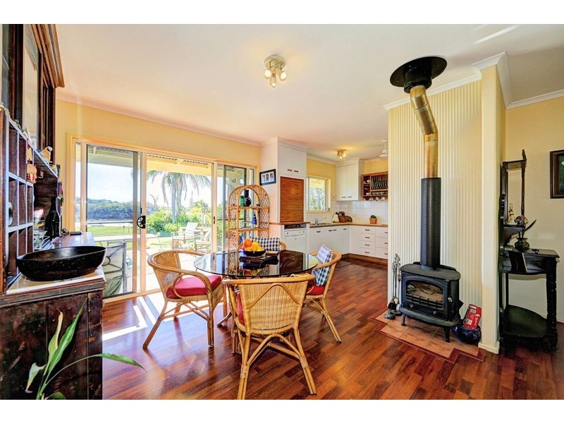 4 Wessells Road, Bargara QLD 4670