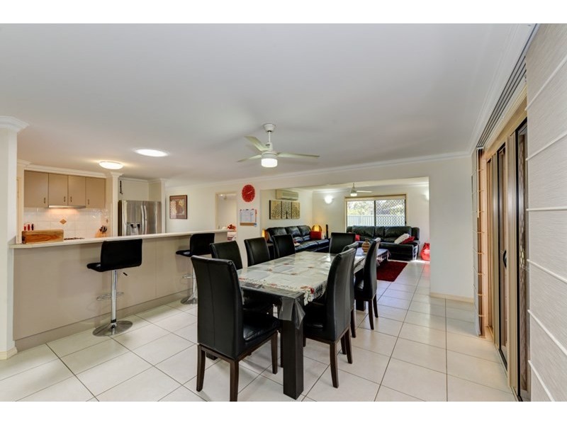 41 Park Estate Drive, Branyan QLD 4670