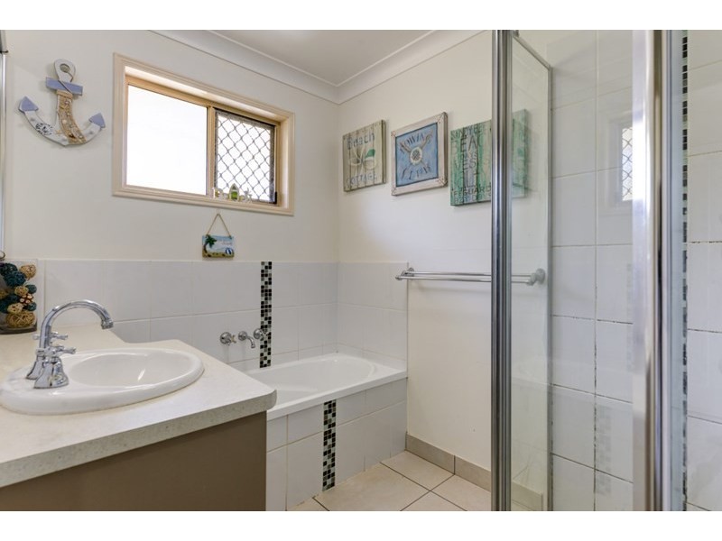 41 Park Estate Drive, Branyan QLD 4670