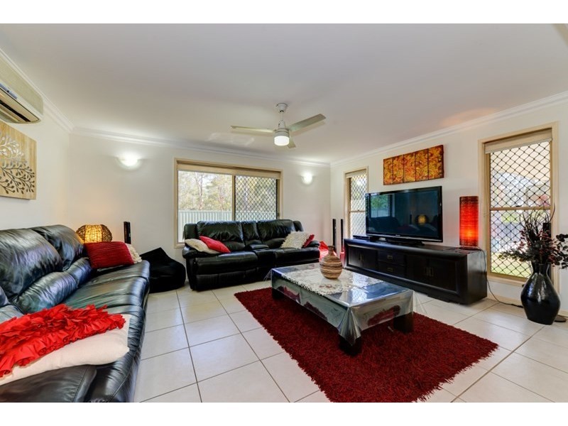 41 Park Estate Drive, Branyan QLD 4670