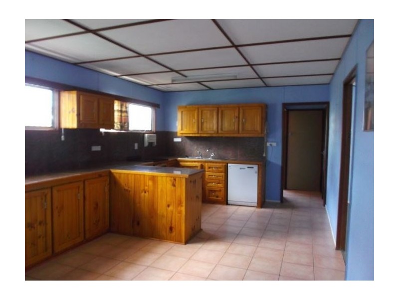 28 Avoca Street, Bundaberg West QLD 4670