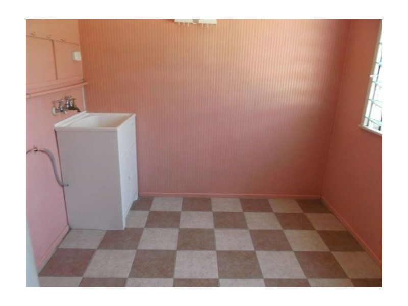 28 Avoca Street, Bundaberg West QLD 4670