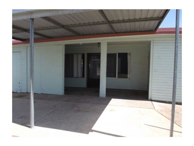 28 Avoca Street, Bundaberg West QLD 4670